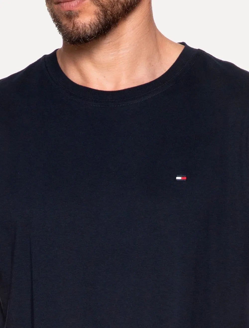 Camiseta Tommy Hilfiger Masculina Slim Fit Essential Stretch Azul Marinho