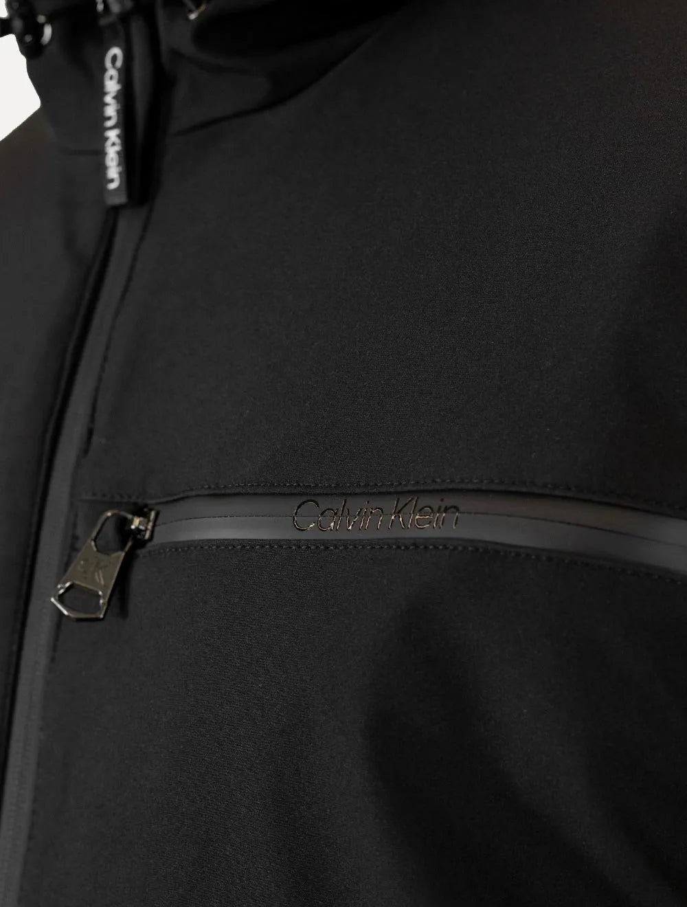 Jaqueta Calvin Klein Hooded CK Peito Preta