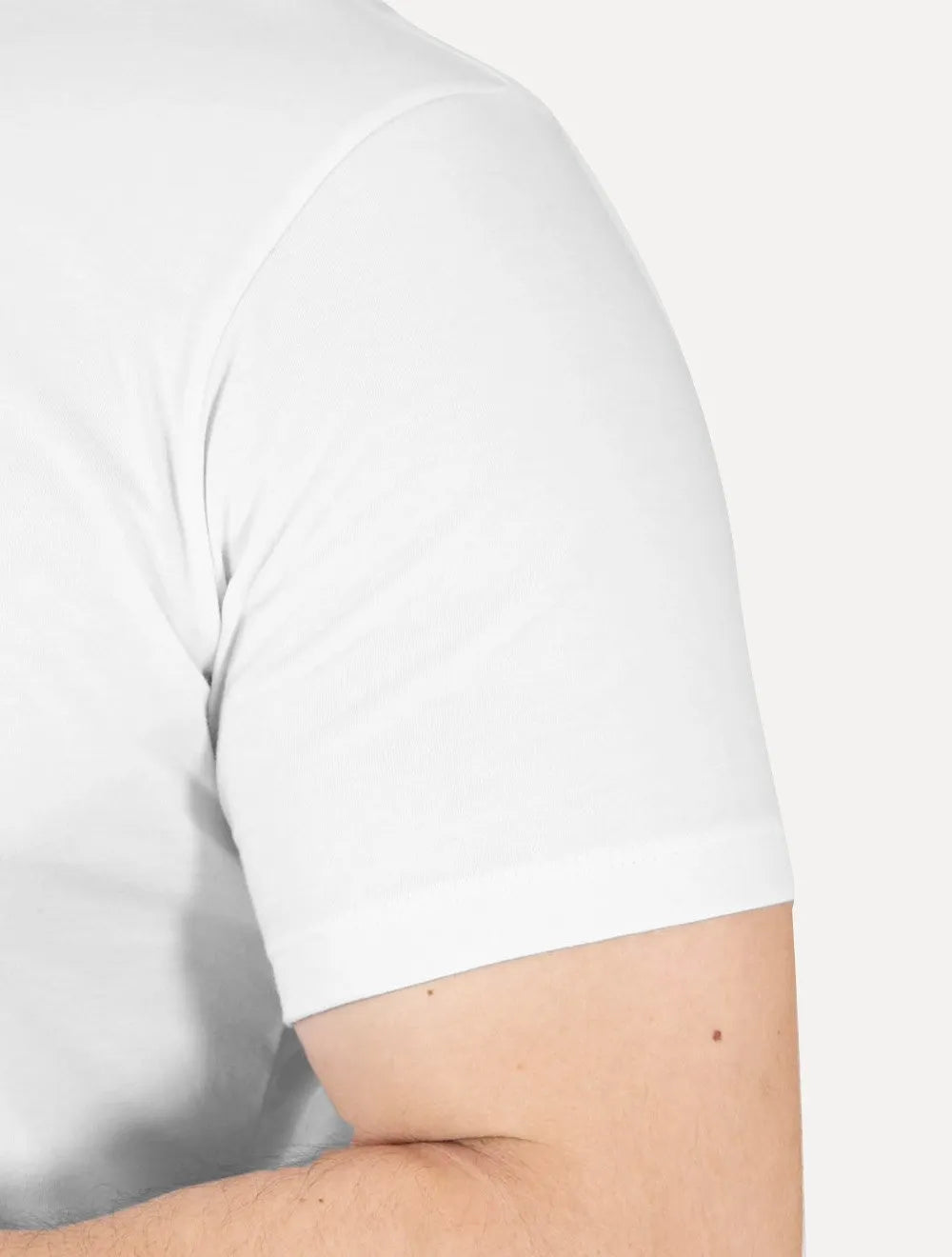 Camiseta Levis Masculina Standard Relaxed Center Logo Branca