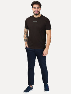 Camiseta Calvin Klein Jeans Masculina Institutional New Logo Marrom Escuro