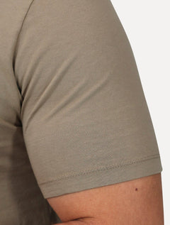 Camiseta Calvin Klein Jeans Masculina Light New Logo Cáqui Médio