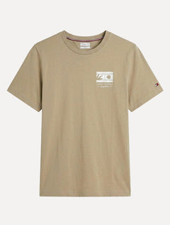 Camiseta Tommy Hilfiger Masculina Brand Love Graphic Tee Cáqui