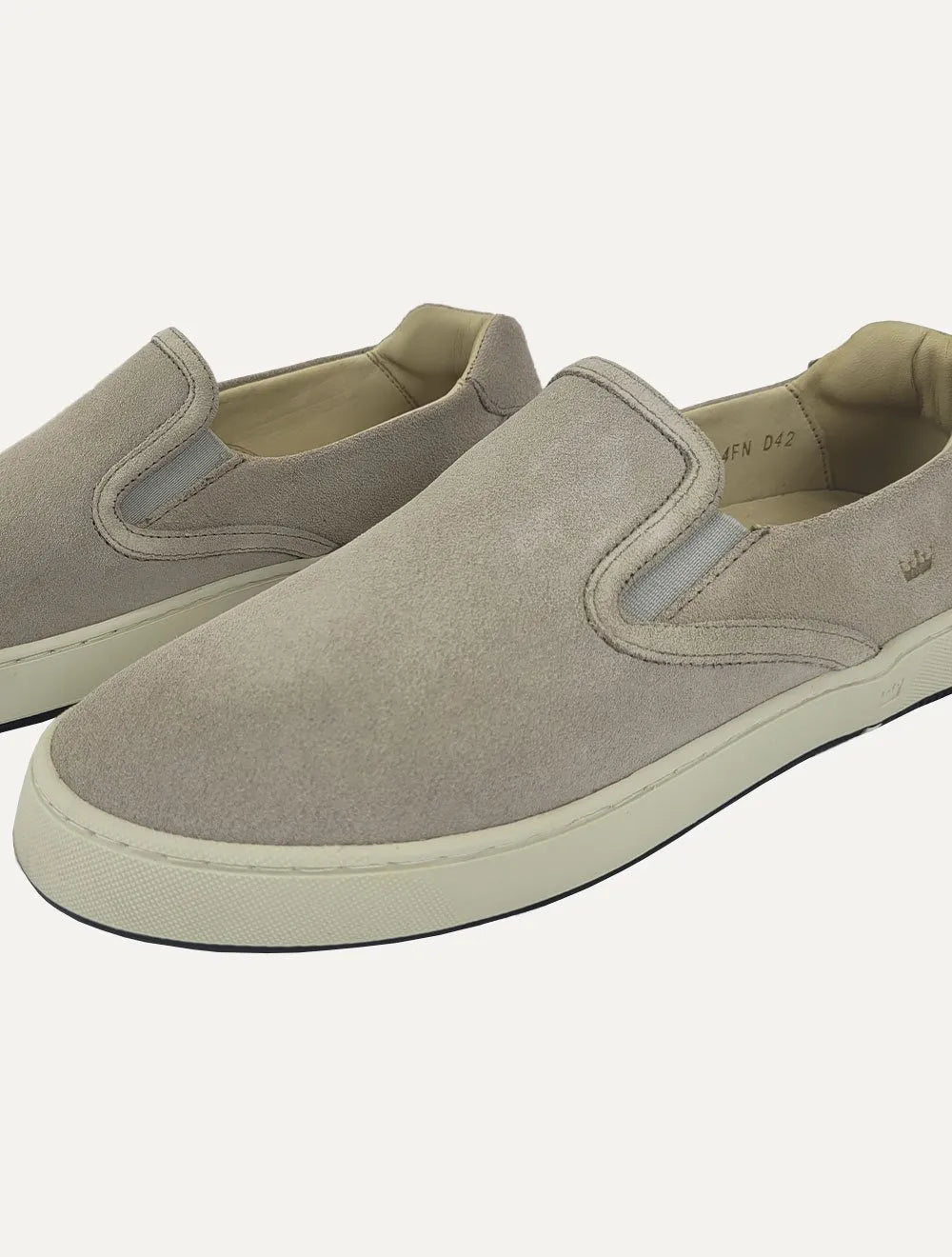Tênis Osklen Masculino Slip on Bossanova Camurça Off-White