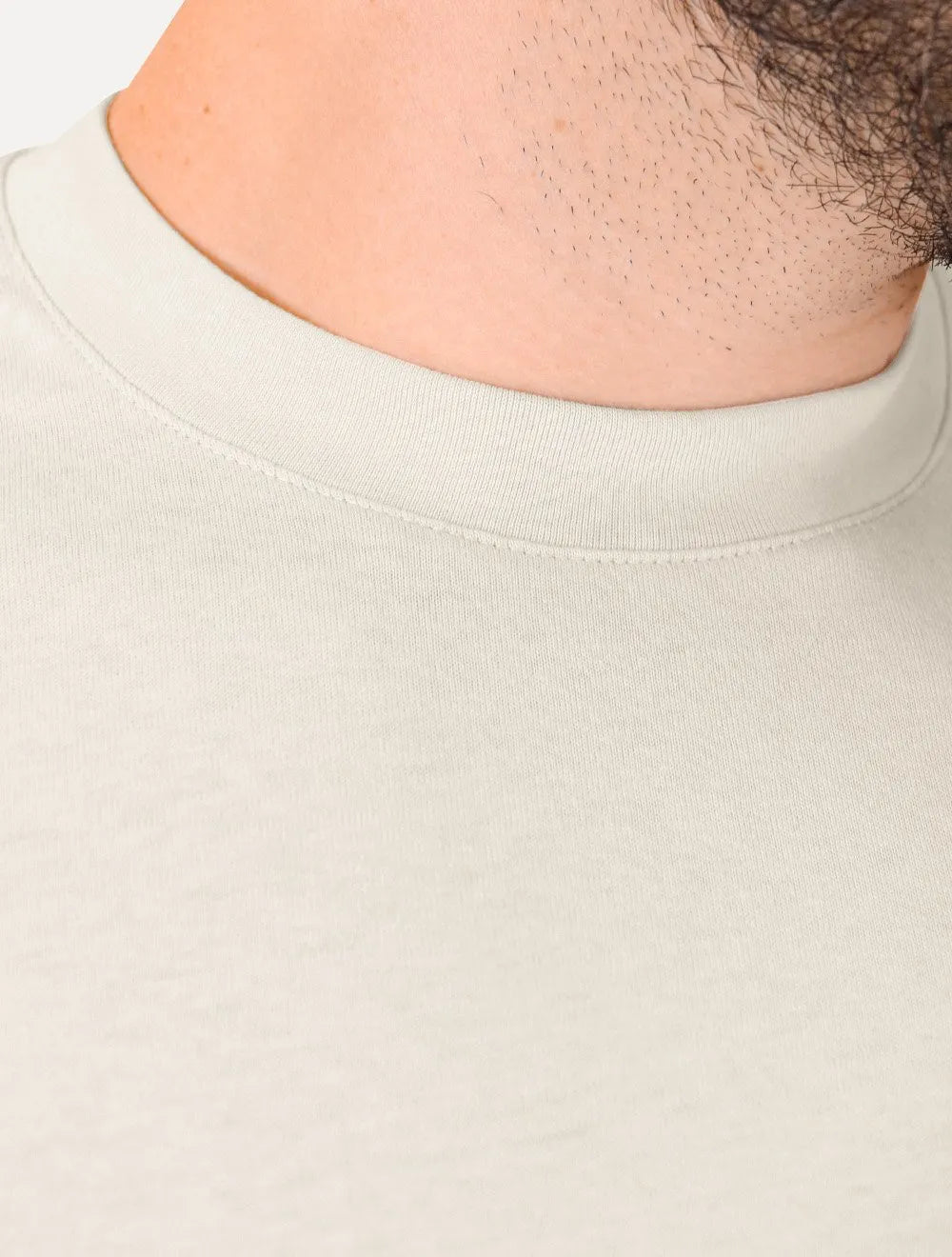 Camiseta Armani Exchange Masculina Regular Rubber Logo Areia