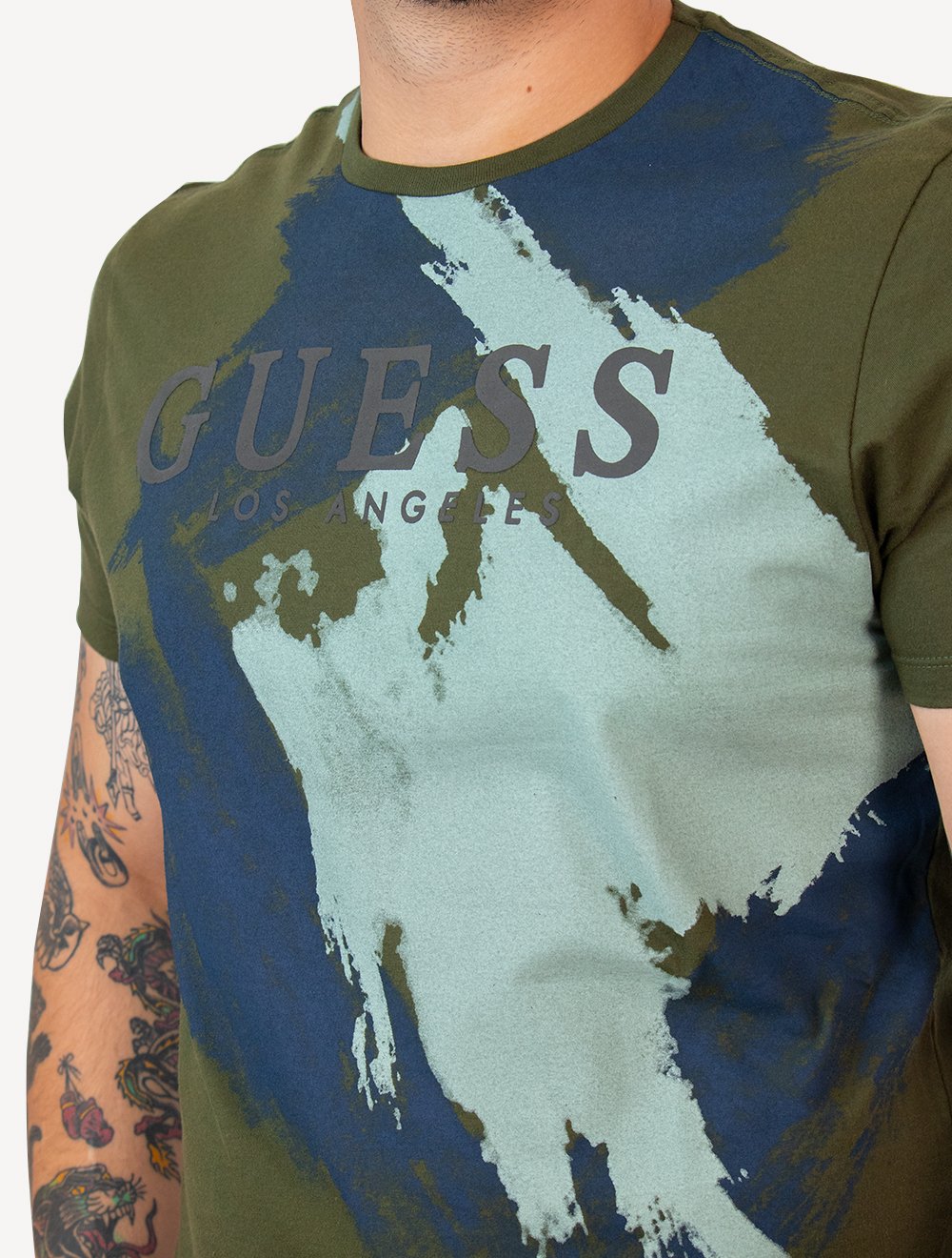 Camiseta Guess Masculina Watercolor Grunge Verde Militar