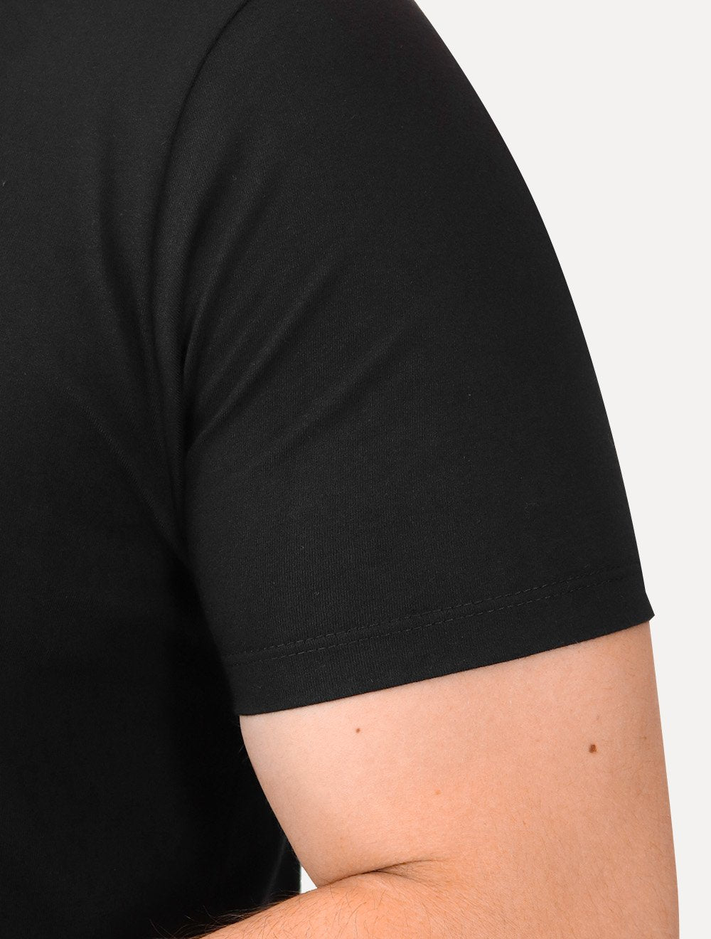 Camiseta Guess Masculina Outline Blue Logo Preta