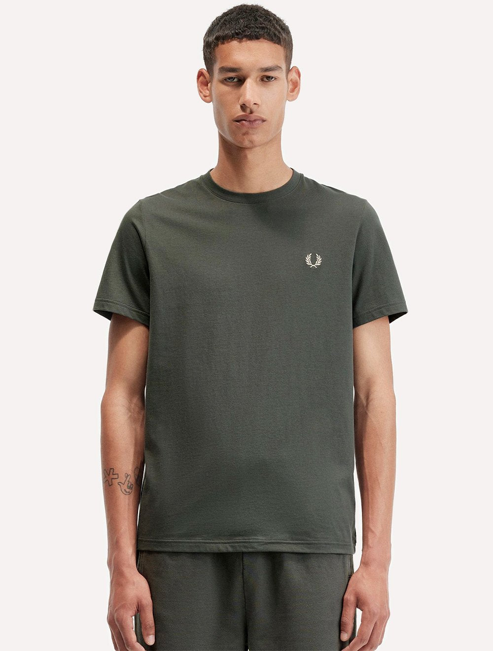 Camiseta Fred Perry Masculina Regular Powder Laurel Graphic Verde