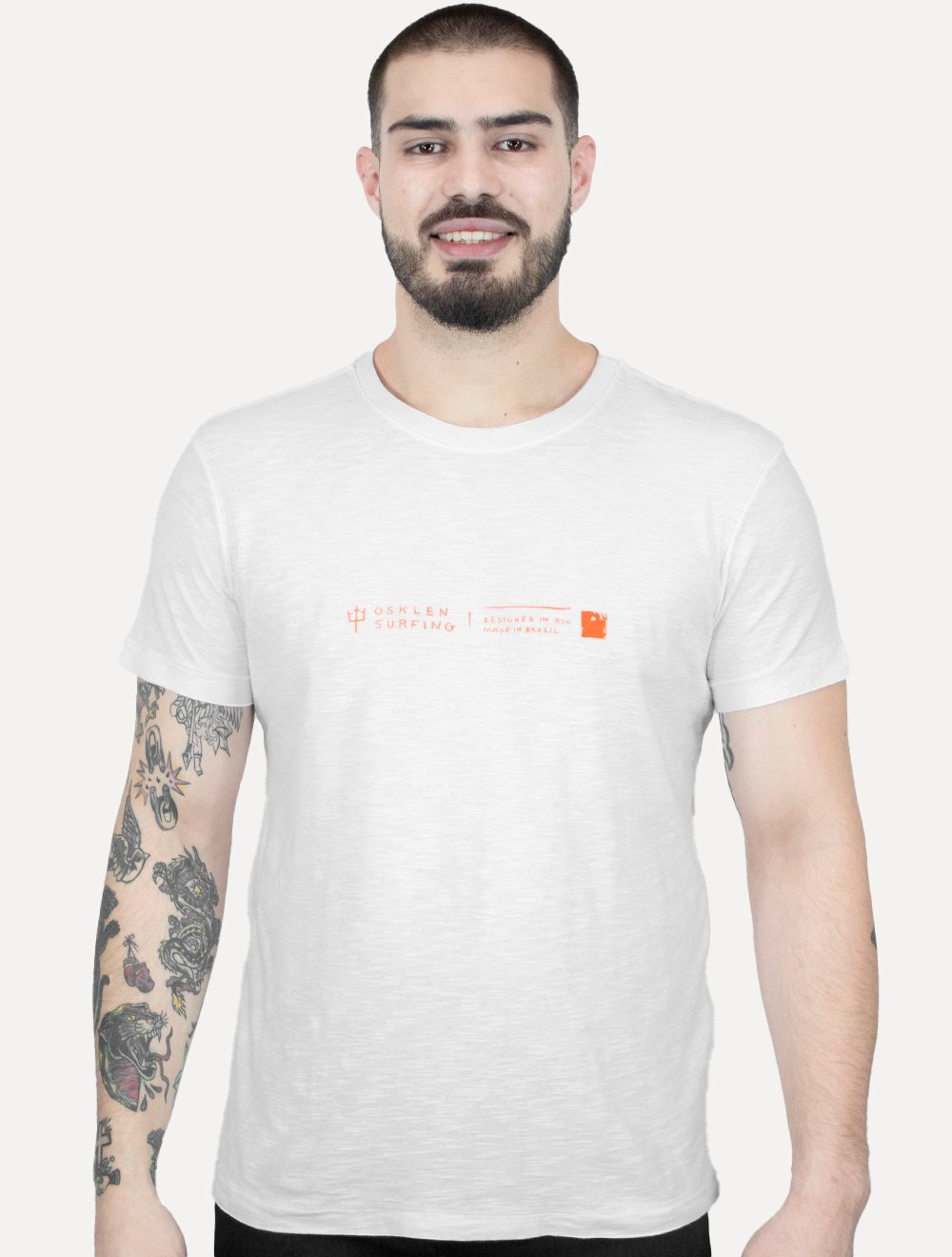Camiseta Osklen Masculina Slim Rough Osksurf Handmade Branca