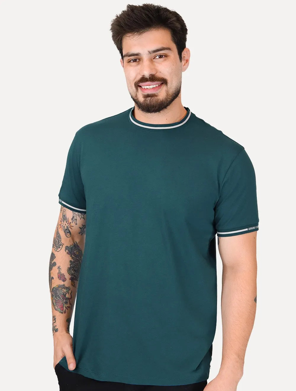 Camiseta Armani Exchange Masculina Regular Fit Manga Verde Floresta