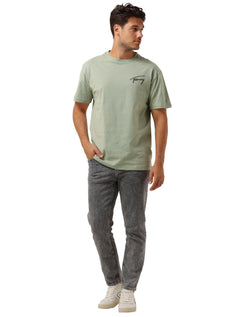 Camiseta Tommy Jeans Masculina Embroidered Signature Verde Sage
