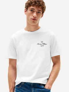Camiseta Tommy Hilfiger Masculina Outline Flag Script Branca