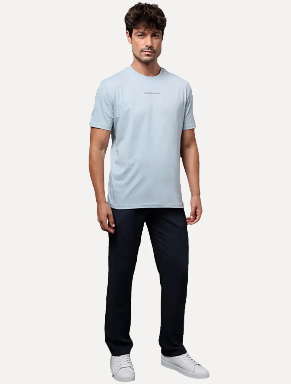 Camiseta Calvin Klein Jeans Masculina Institutional New Logo Azul Claro