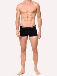 Cuecas Calvin Klein Low Rise Trunk Preta Pack 4UN