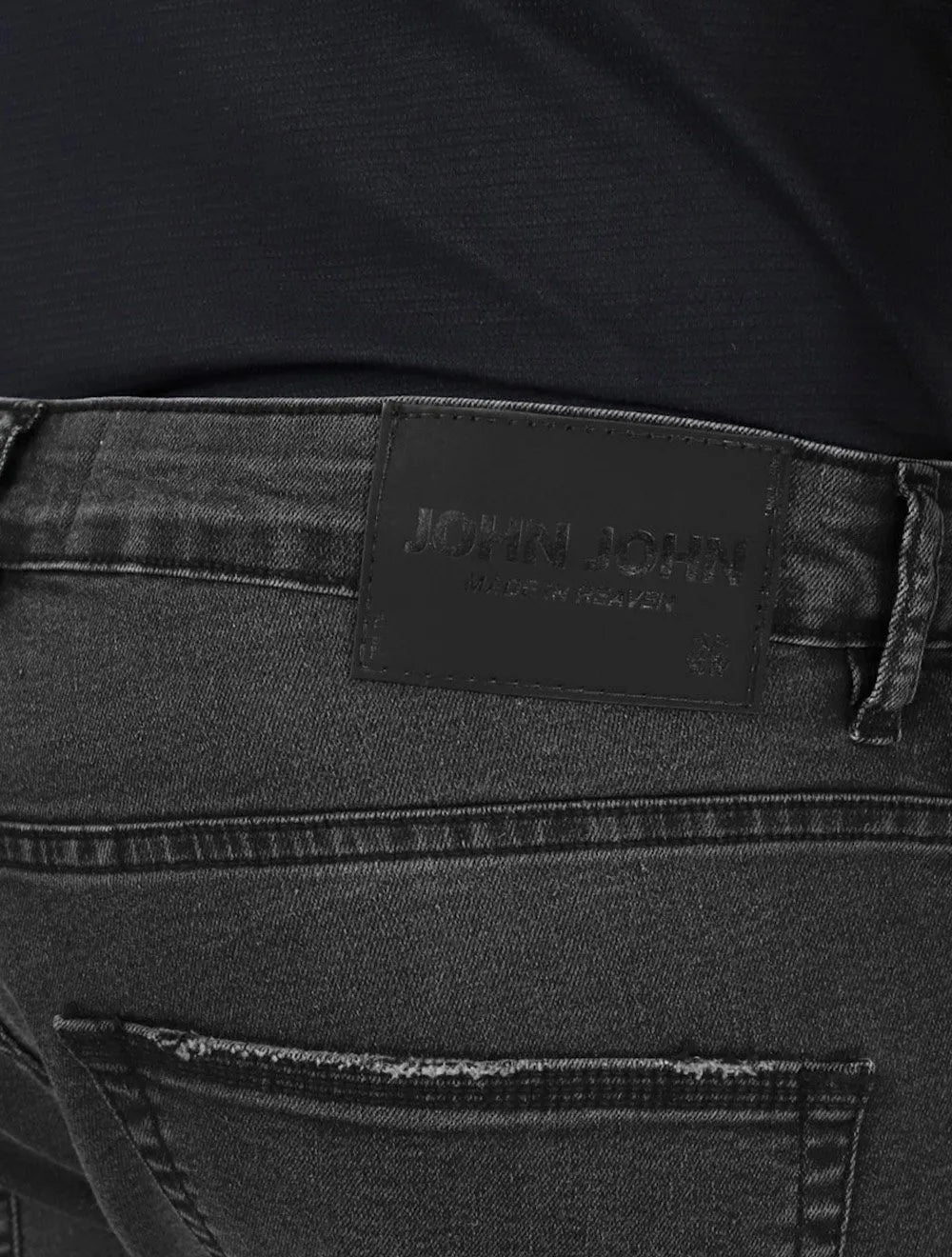 Bermuda John John Jeans Masculina Classic Honduras Black Escura