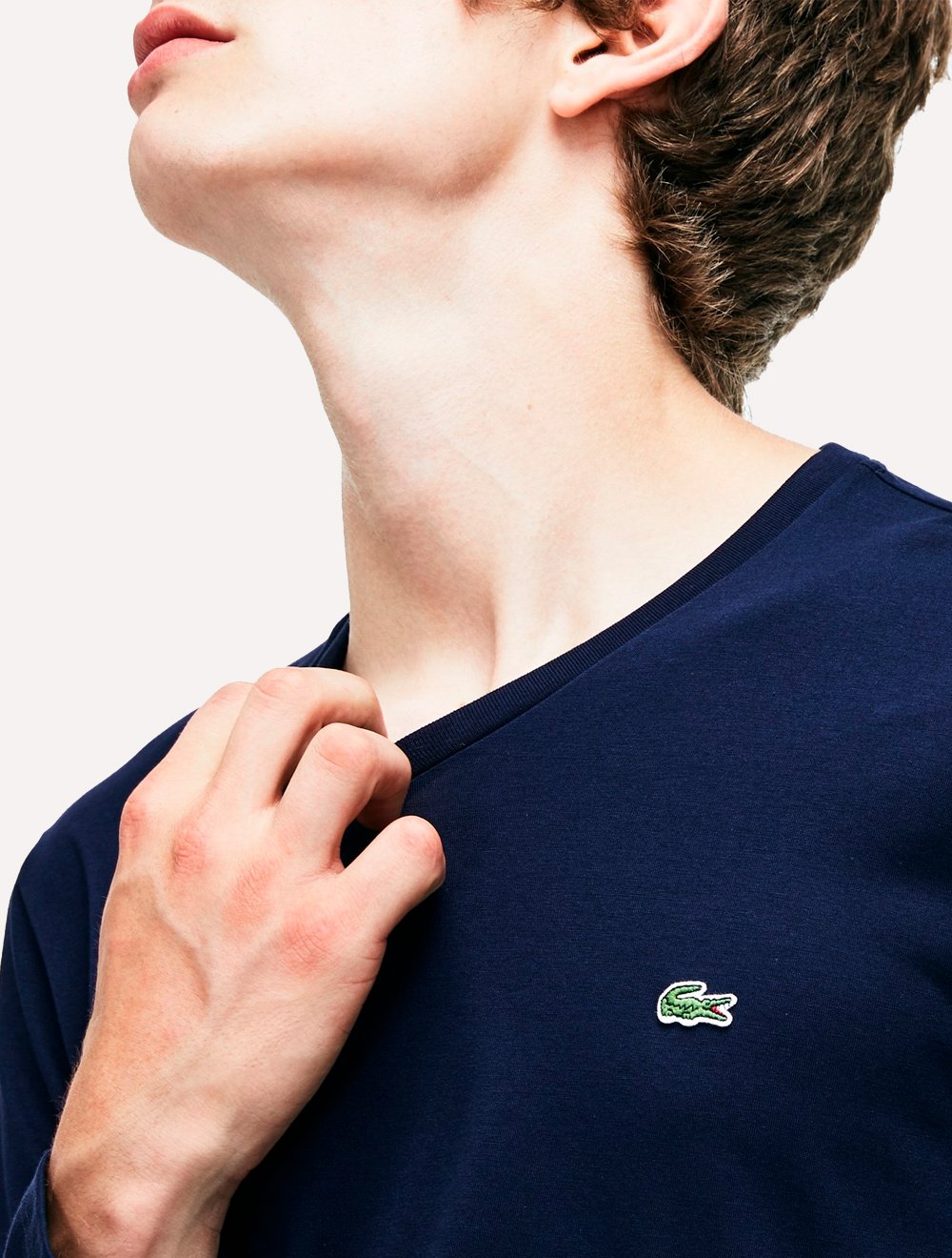 Camiseta Lacoste Masculina Manga Longa Jersey Pima Cotton V-Neck Lightweight Azul Marinho