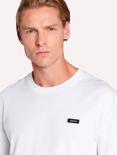 Camiseta Calvin Klein Masculina Comfort Fit Rubber Patch Branca