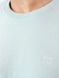 Camiseta King & Joe Masculina Basic Script Peito Azul Claro