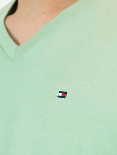 Camiseta Tommy Hilfiger Masculina Essential V-Neck Verde Claro