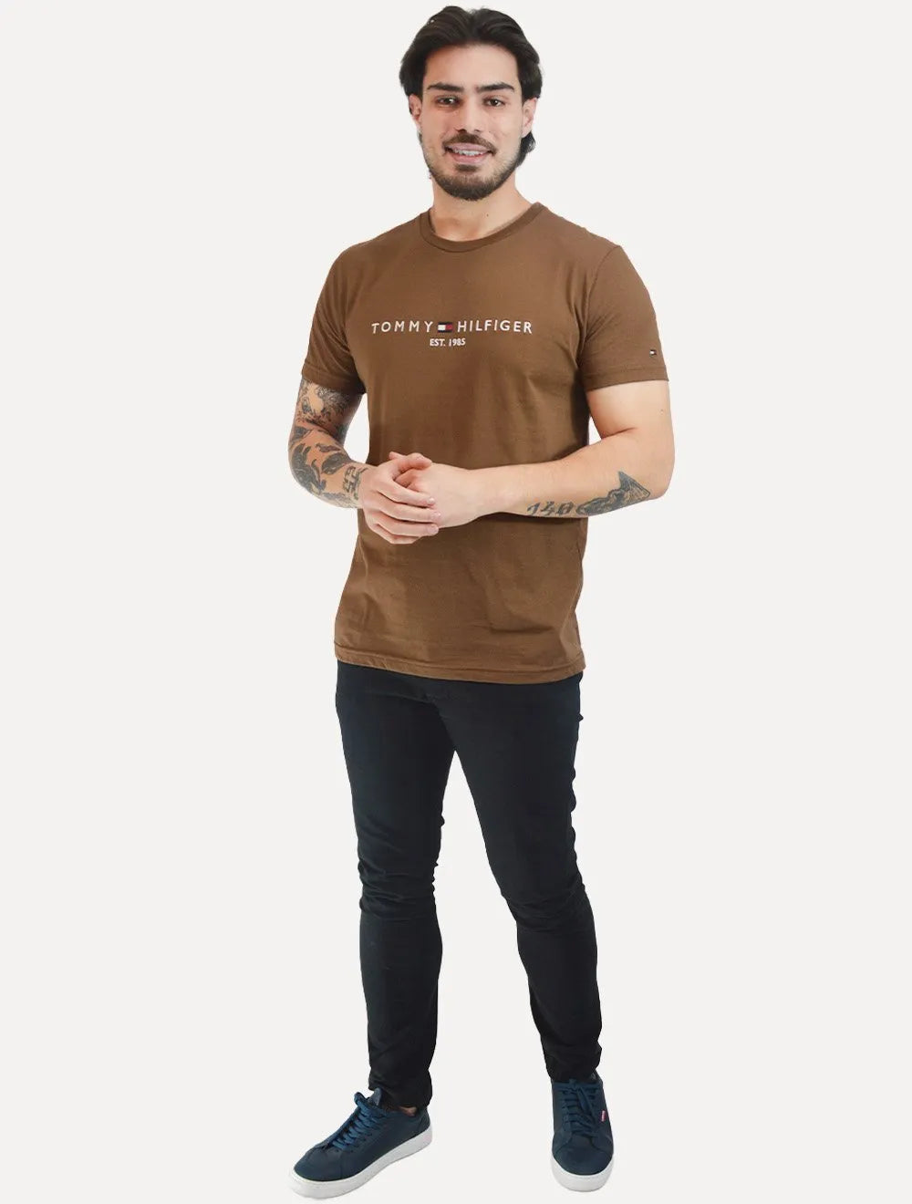 Camiseta Tommy Hilfiger Masculina Core Logo Tee Marrom Escuro