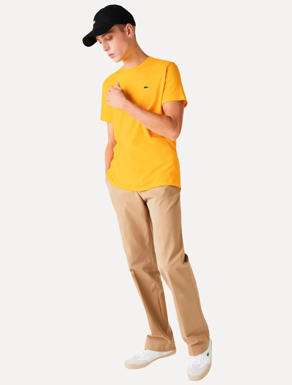 Camiseta Lacoste Masculina Classic Pima Cotton Logo Amarela