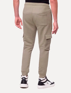 Calça Calvin Klein Jeans Masculina Moletom CKJ Cargo Caqui Médio