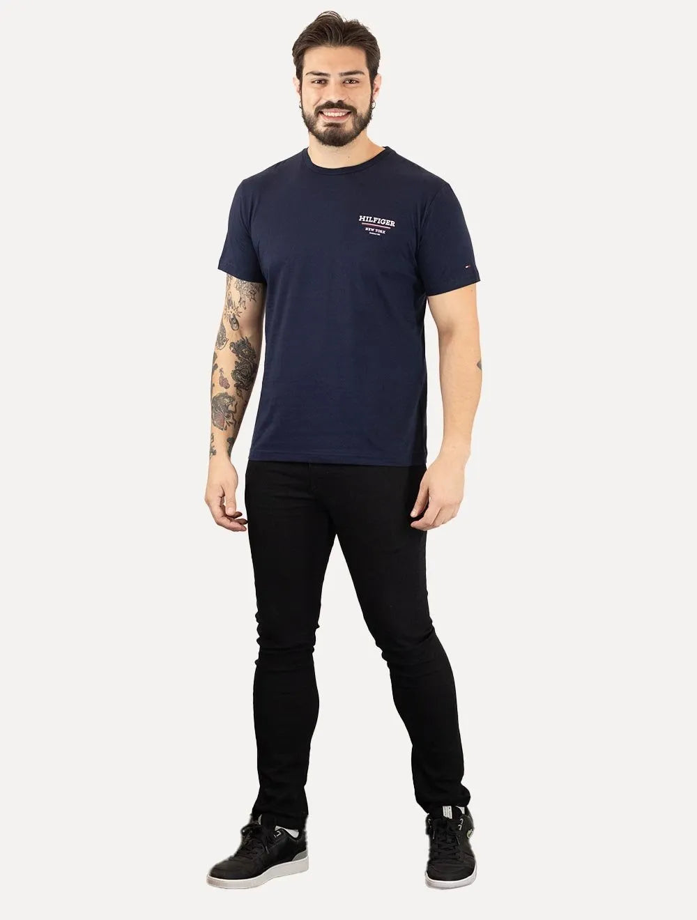 Camiseta Tommy Hilfiger Masculina Regular Global Stripe Azul Marinho