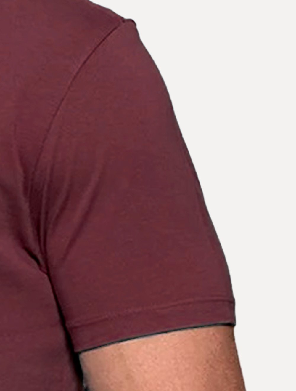 Camiseta Guess Masculina Patch Logo Bordô