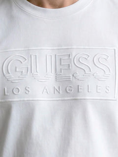 Camiseta Guess Masculina Los Angeles Embossed Logo Branco