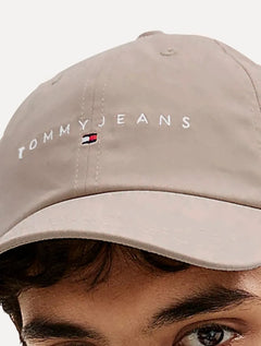 Boné Tommy Jeans Masculino Linear Logo Marrom Claro