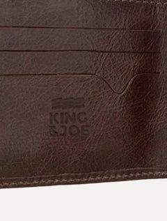 Carteira King & Joe Masculina Couro Rebite Logo Marrom Escuro