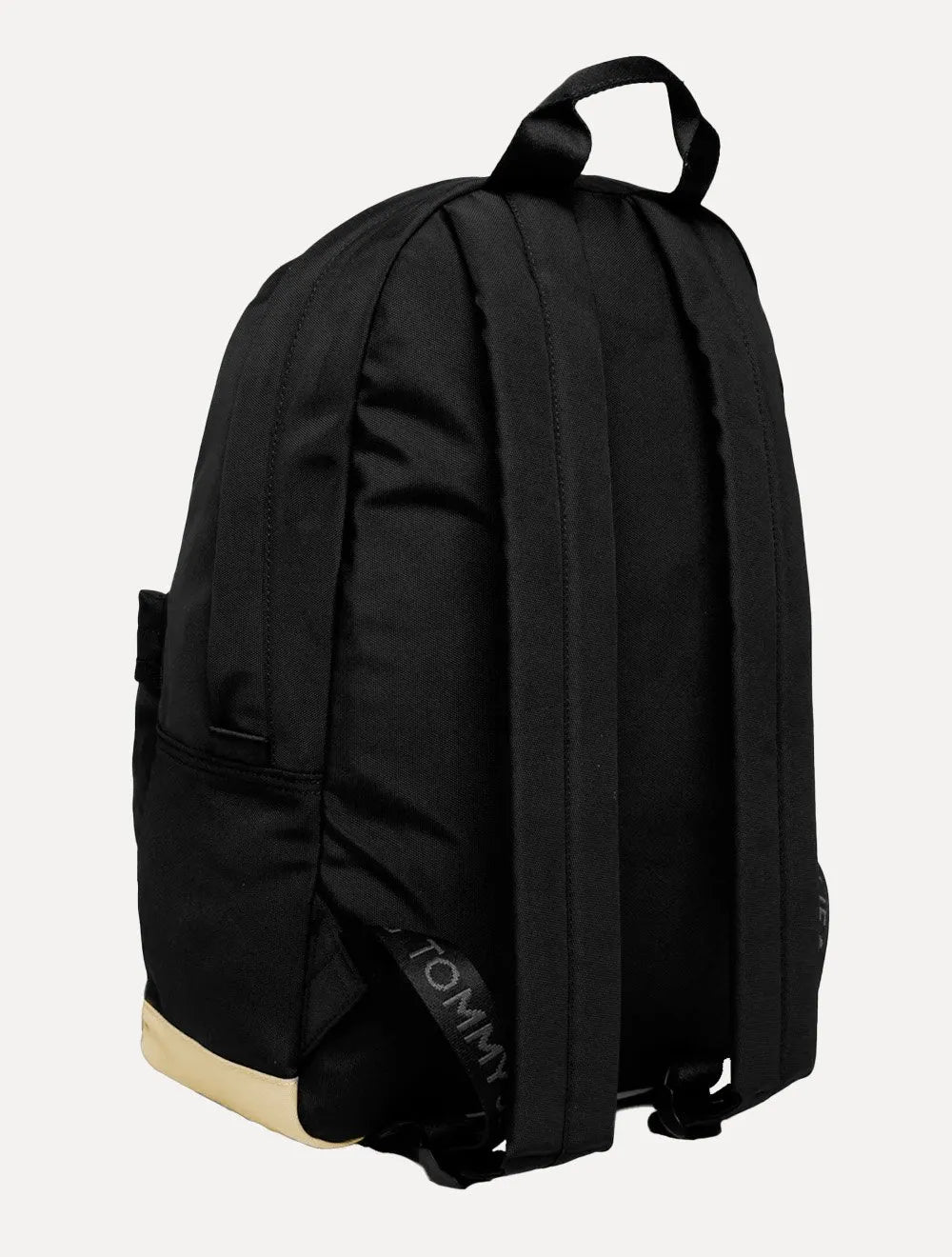 Mochila Tommy Jeans Essential Daily Daily Dome Preto