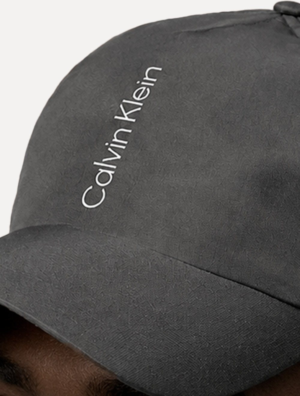 Boné Calvin Klein Masculino Swim Vertical Logo Chumbo