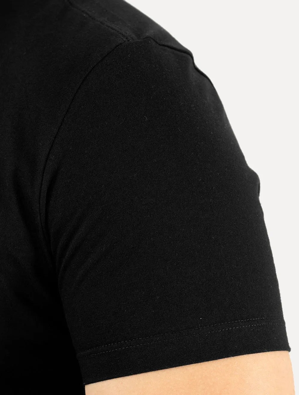 Camiseta Ellus Masculina Cotton Fine Originals Classic Rebel Soul Preta