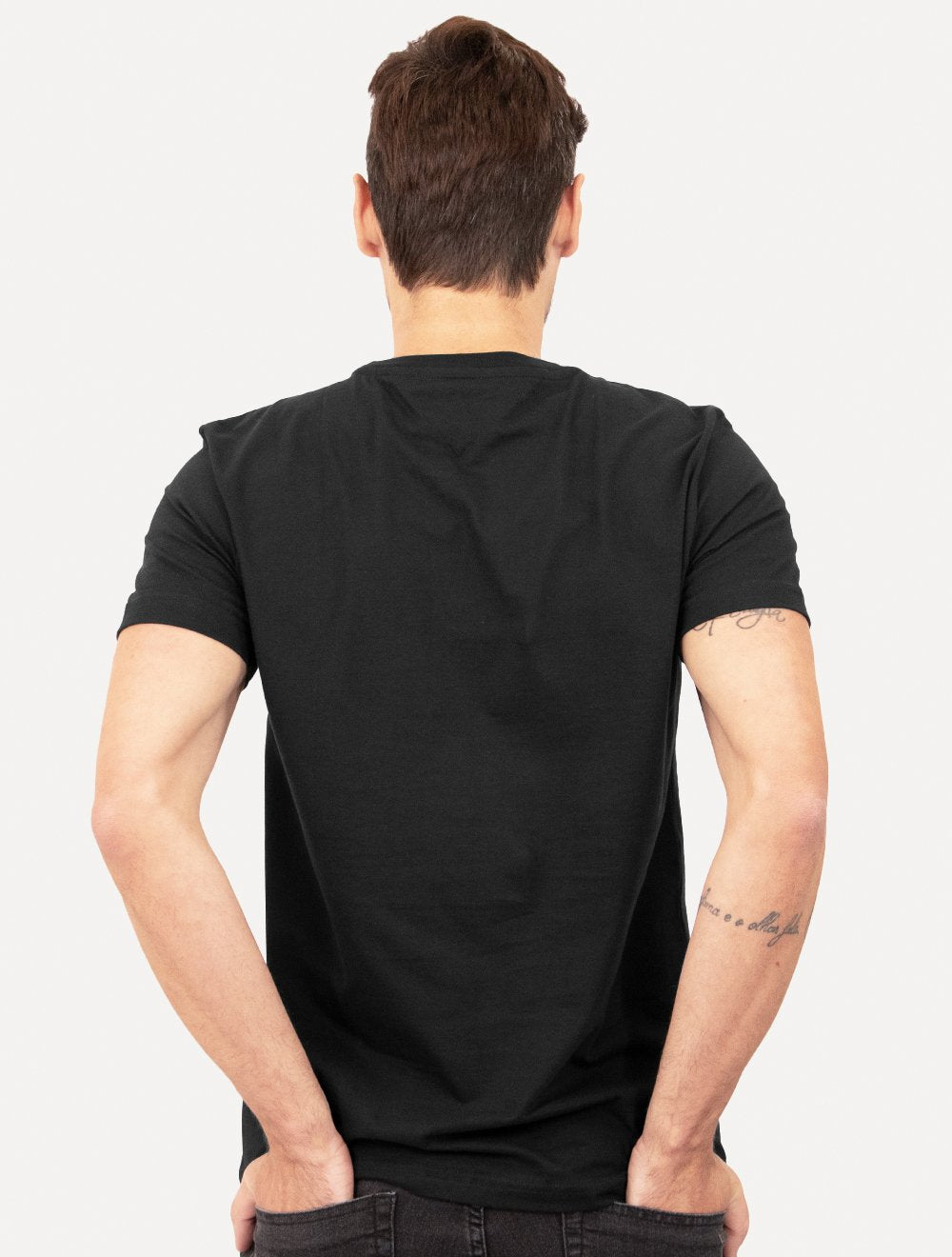 Camiseta Tommy Hilfiger Masculina Big Logo Est.1985 Preta