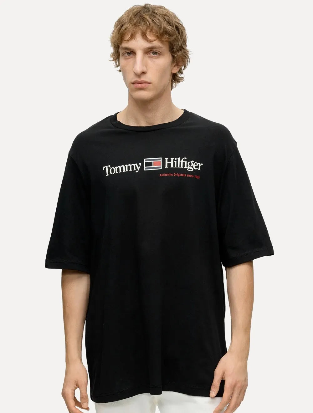 Camiseta Tommy Hilfiger Masculina Authentic Originals Preta