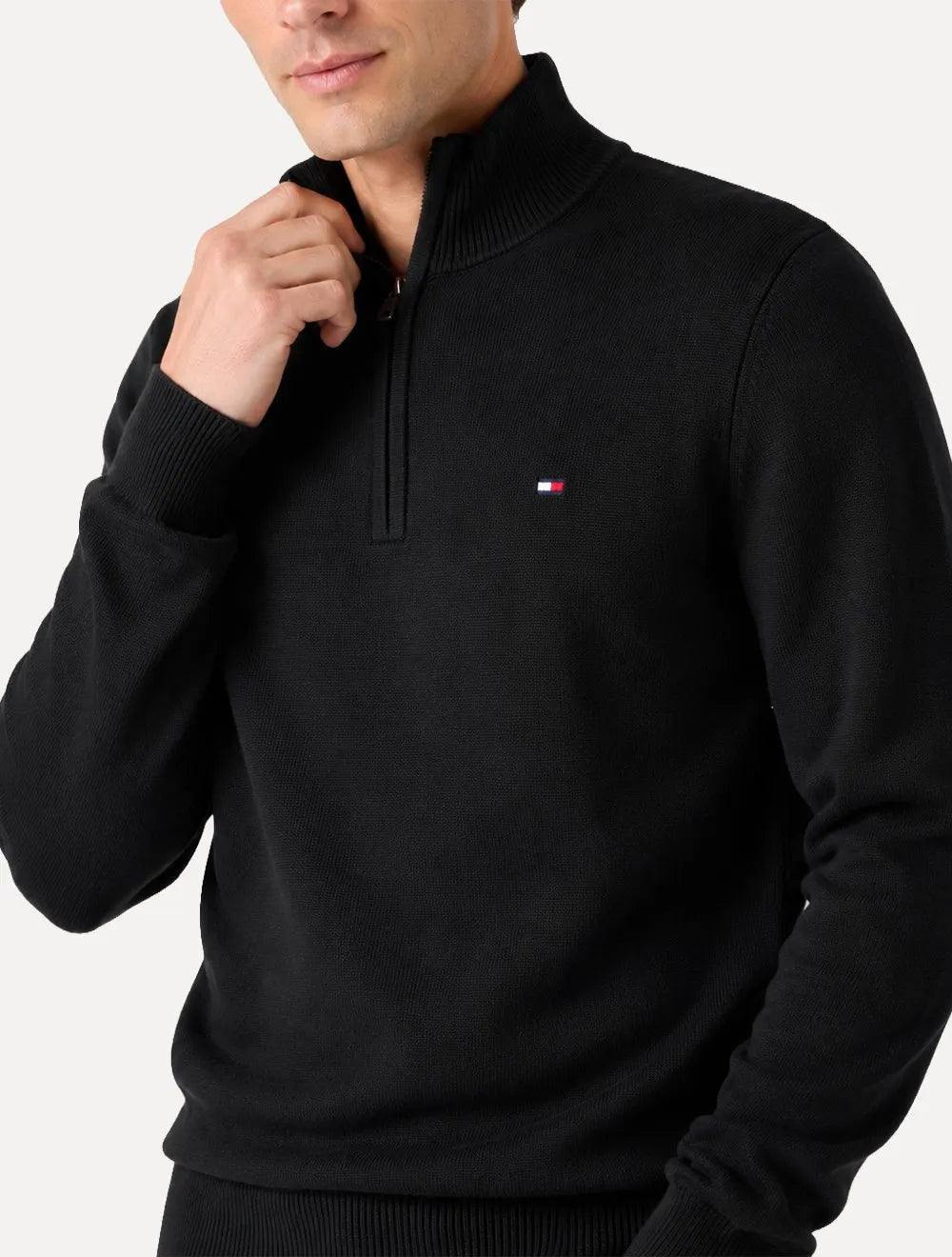 Suéter Tommy Hilfiger Masculino Essential Cotton Half Zip Mock Preta