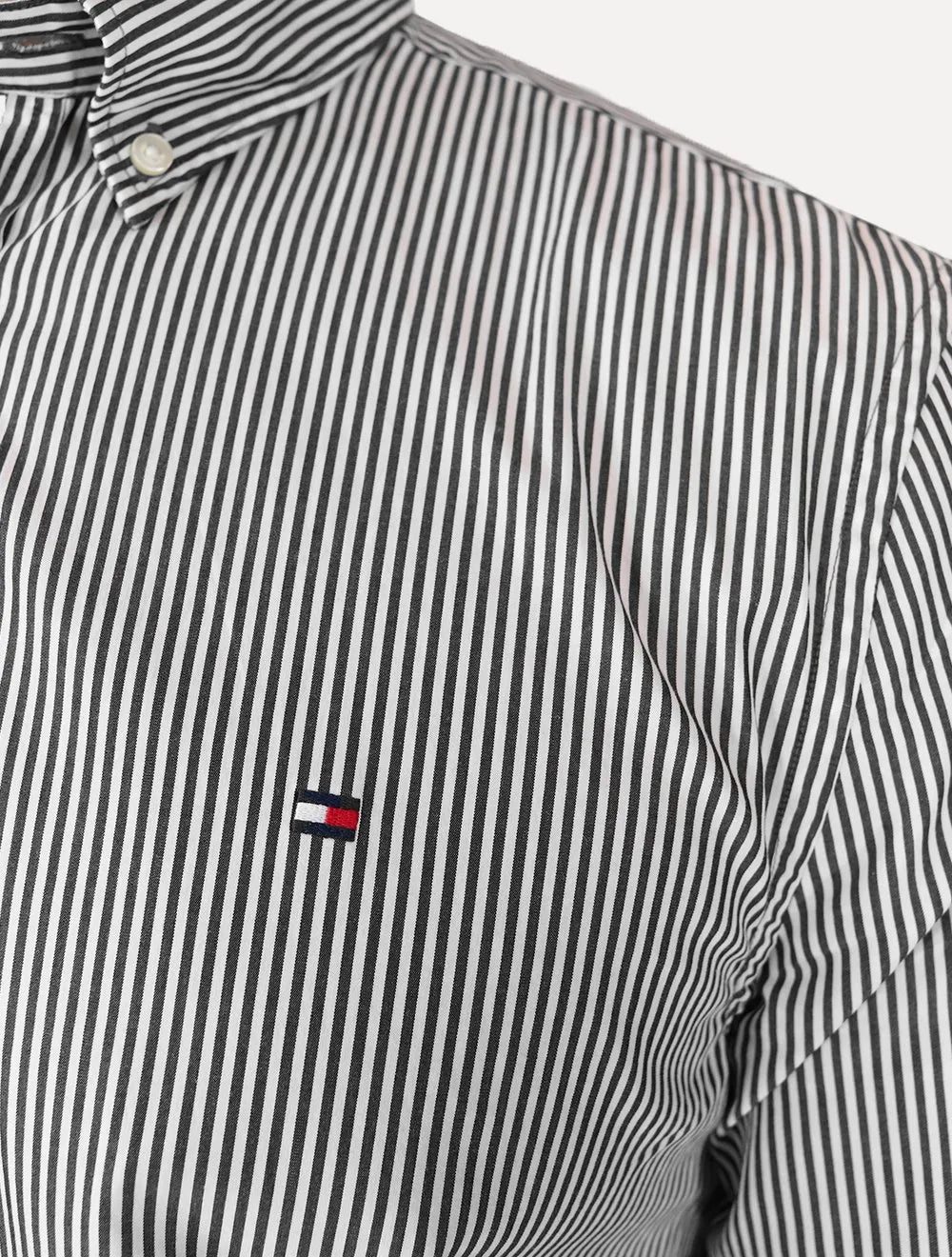 Camisa Tommy Hilfiger Masculina Regular THFlex Poplin Classic Stripe Preta 