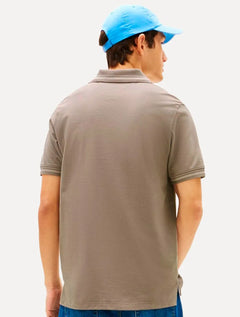 Polo Tommy Jeans Masculina Piquet Regular Tipped Marrom Médio
