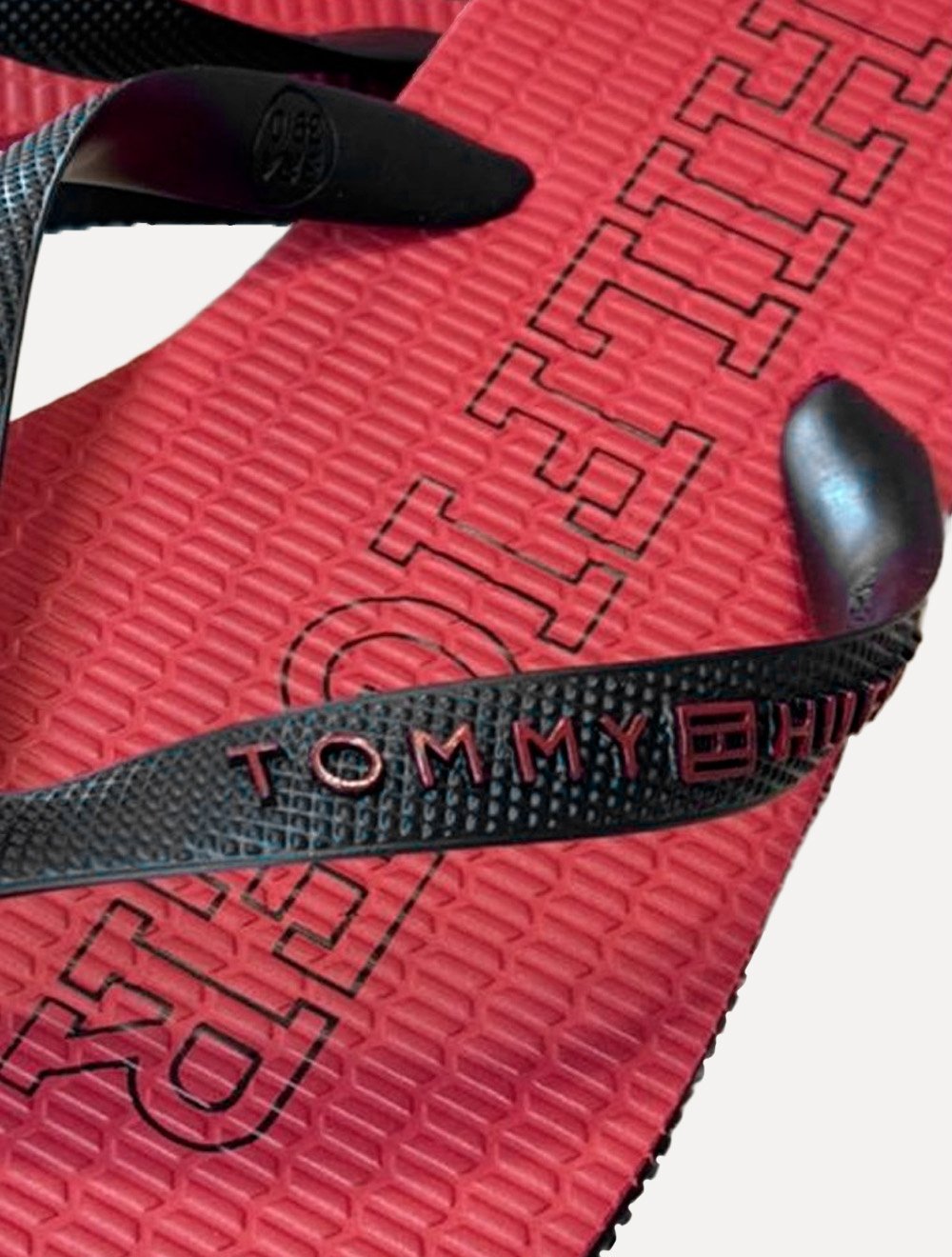 Chinelo Tommy Hilfiger Sandal Rubber Beach Vermelho/Preto
