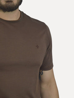 Camiseta Dudalina Masculina Regular Binada Friso Marrom Escuro