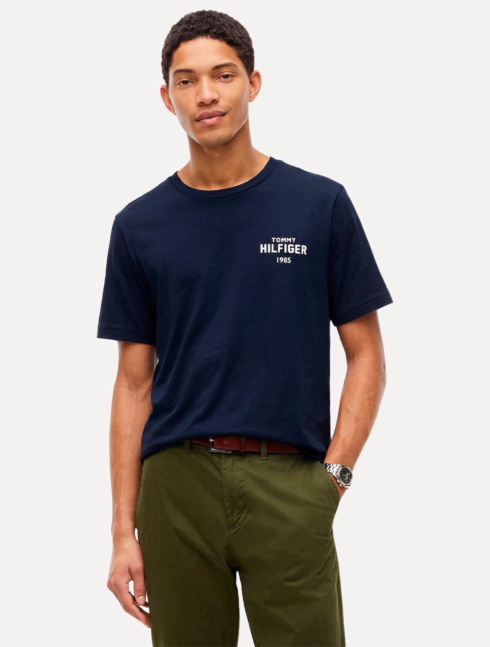 Camiseta Tommy Hilfiger Masculina 1985 Chest Print Azul Marinho