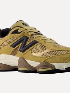 Tênis New Balance 9060 Areia/ Bege
