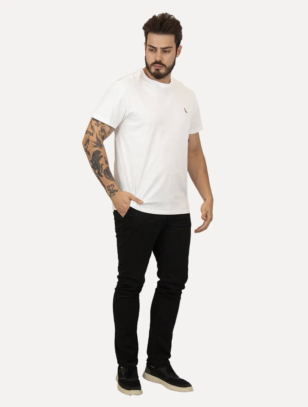 Camiseta Reserva Masculina Básica Brasa Red Branca