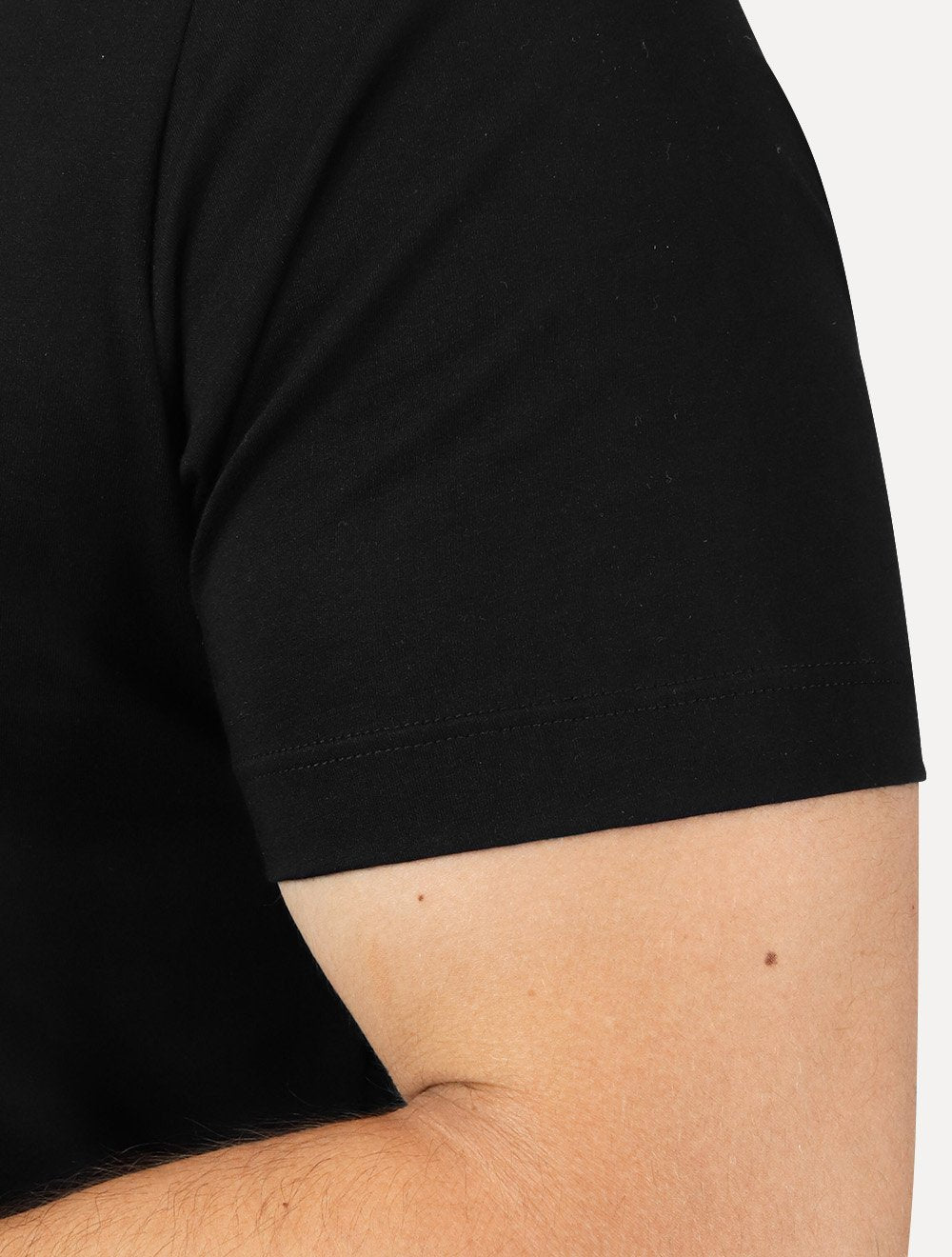 Camiseta Replay Masculina Regular Silk Frontal Logo Preta