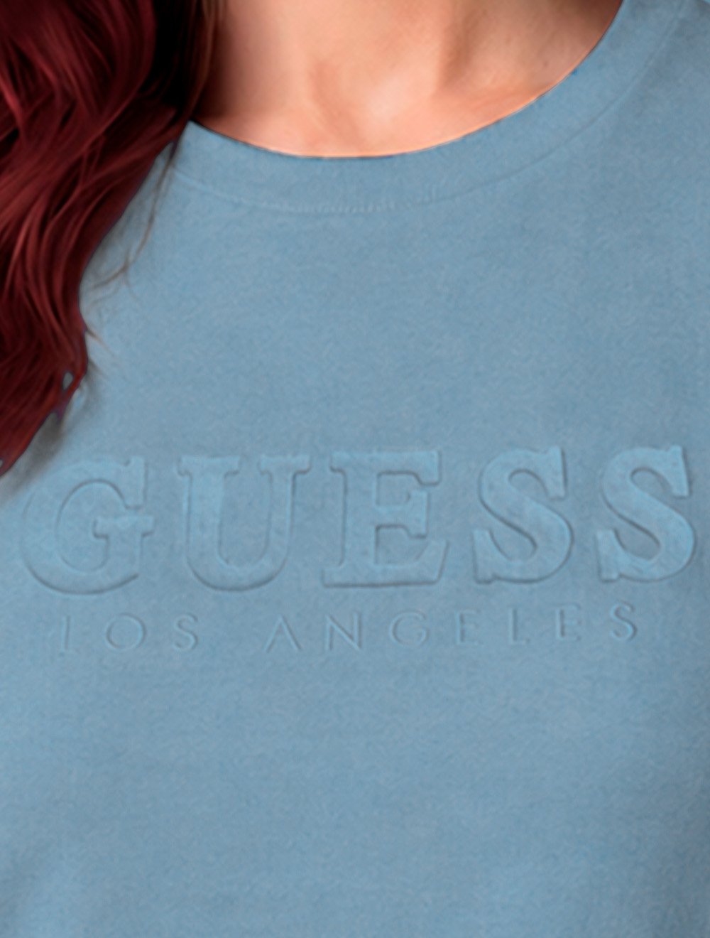 Camiseta Guess Feminina Bold Cursive Embossed Blue Logo Azul Médio