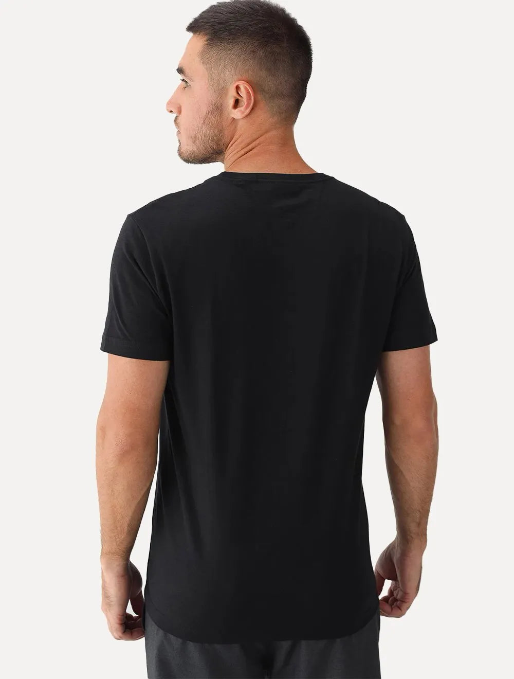 Camiseta Tommy Hilfiger Masculina Essential Cotton Preta