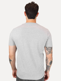 Camiseta Guess Masculina Classic Logo Embossed Cinza