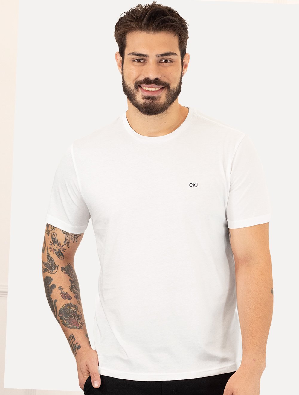 Camiseta Calvin Klein Jeans Masculina  CKJ Bordado Peito Branca