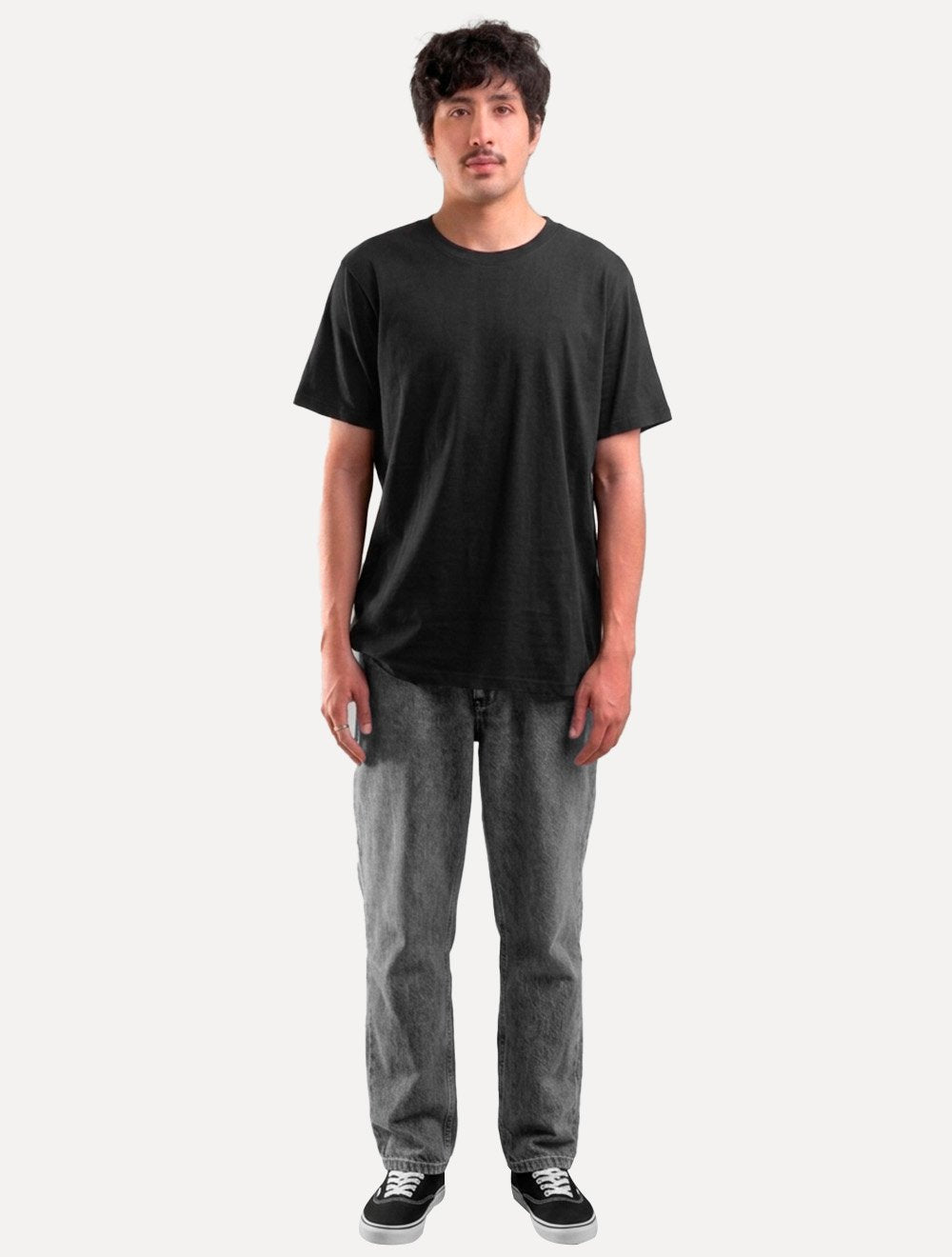 Camiseta Masculina Levis Regular Pima Icon Preta
