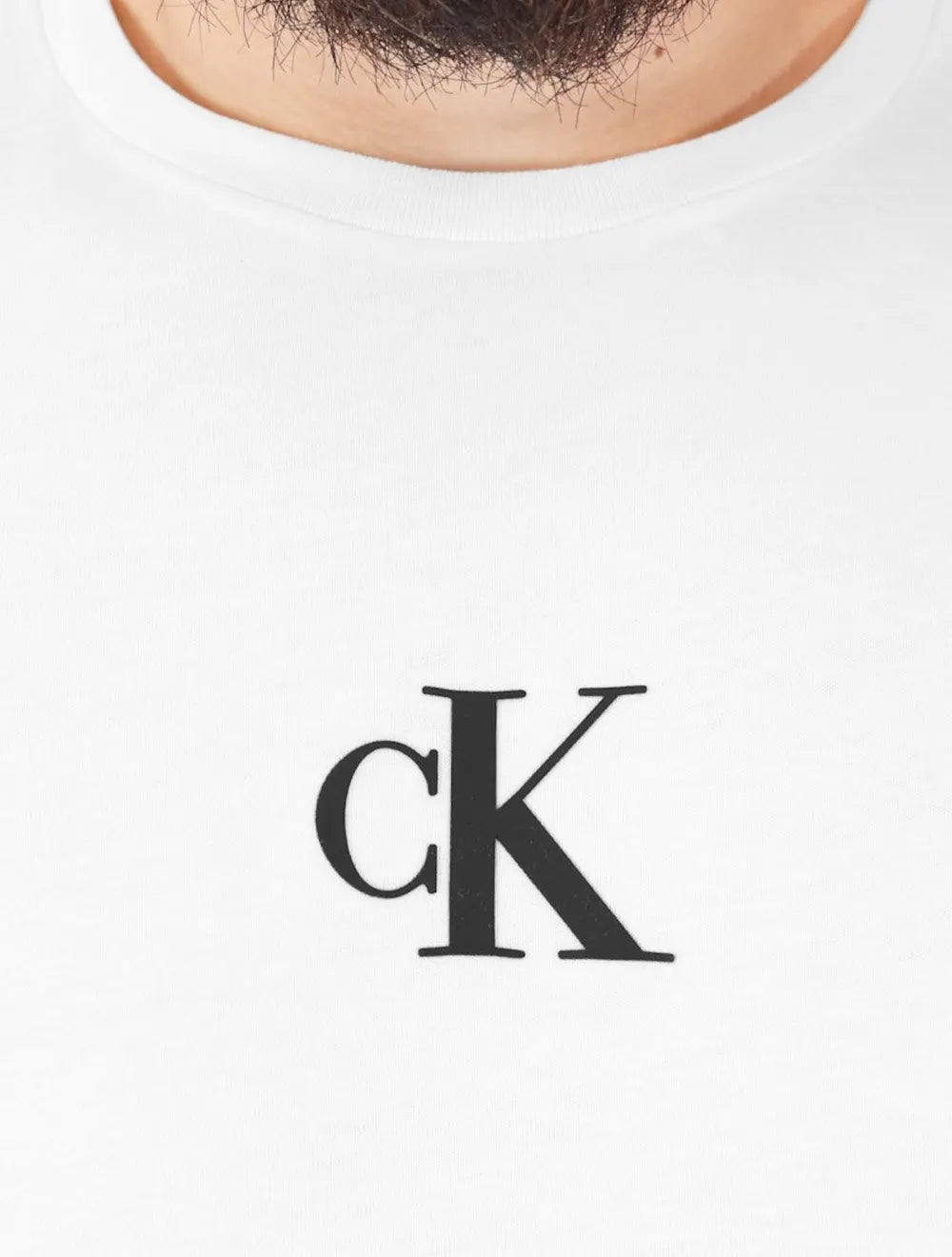 Camiseta Calvin Klein Jeans Masculina Frontal CK Rubber Relevo Branca